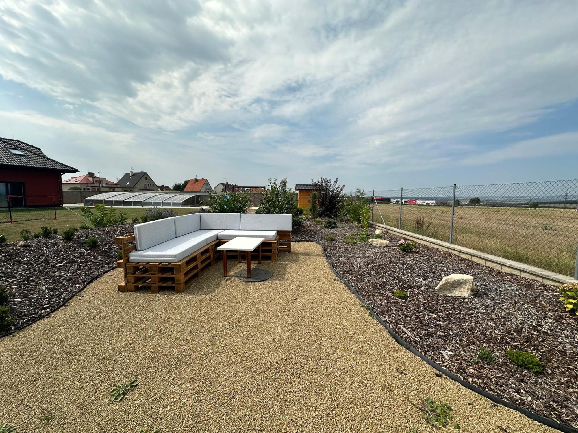 House&Garden&Pool Villa Slapy  Exteriör bild